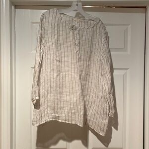 Eileen Fisher Cream and Gray Checkered Top